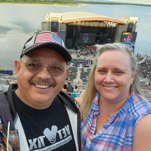 Miranda Lambert & Little Big Town: the Bandwagon Tour