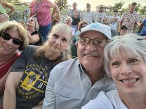 Chicago and Brian Wilson With Al Jardine and Blondie Chaplin