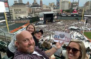 Chris Stapleton's All-american Road Show