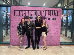 Machine Gun Kelly - Mainstream Sellout Tour