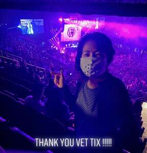 Machine Gun Kelly - Mainstream Sellout Tour With Avril Lavigne