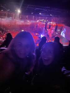 Machine Gun Kelly - Mainstream Sellout Tour With Avril Lavigne