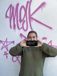 Machine Gun Kelly - Mainstream Sellout Tour With Avril Lavigne