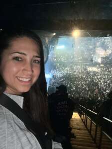 Machine Gun Kelly - Mainstream Sellout Tour With Avril Lavigne