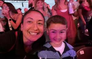 Farzad attended The Chicks Tour on Jul 9th 2022 via VetTix 