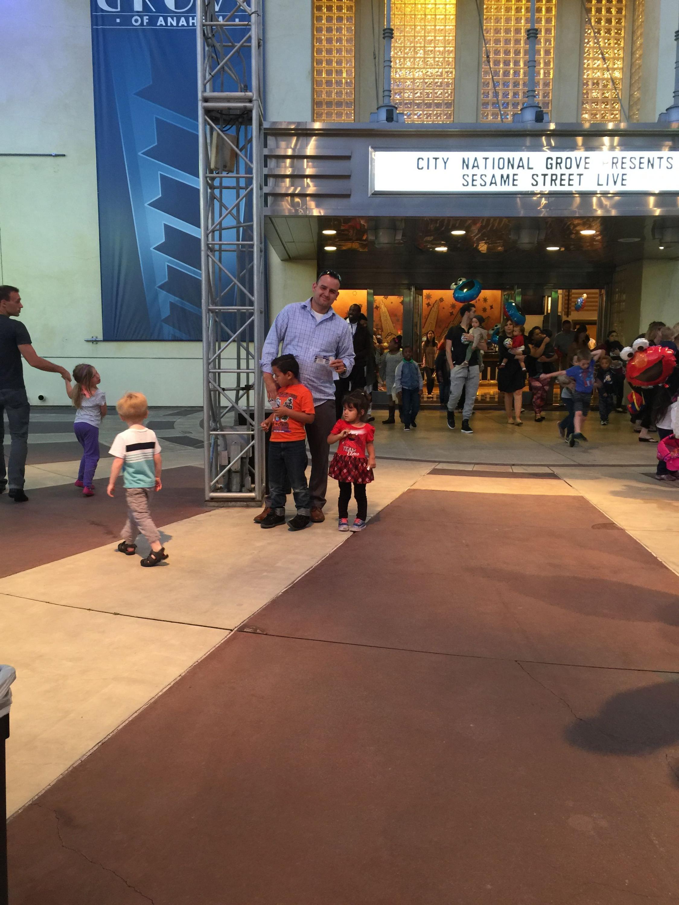 Sesame Street Live: Make a New Friend