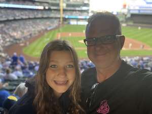 Milwaukee Brewers - MLB vs Los Angeles Dodgers