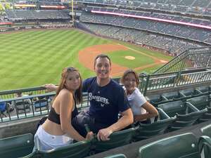 Milwaukee Brewers - MLB vs Los Angeles Dodgers