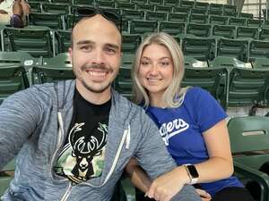 Milwaukee Brewers - MLB vs Los Angeles Dodgers