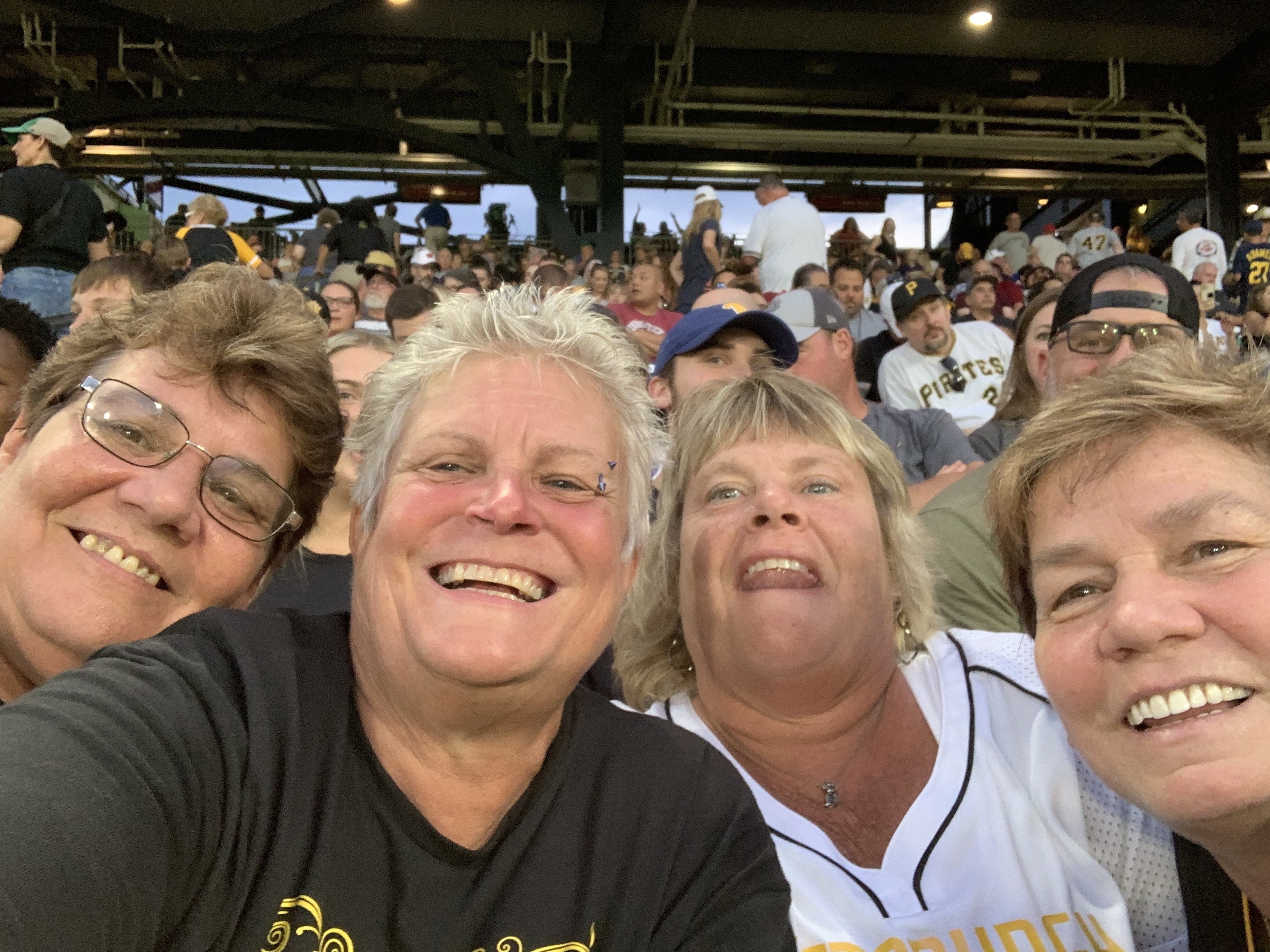 Pittsburgh Pirates - MLB vs Milwaukee Brewers