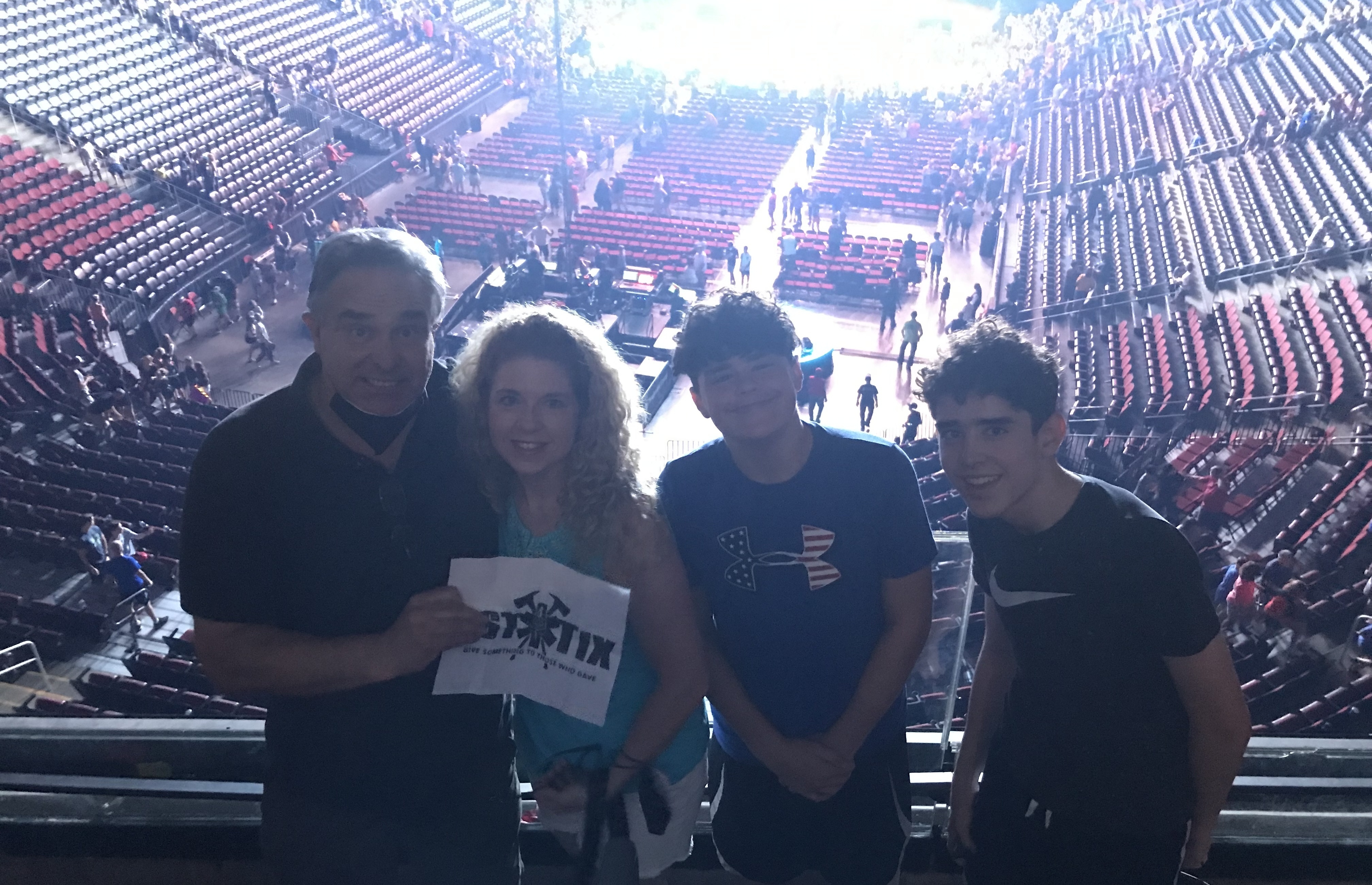 Dude Perfect: That's Happy Tour 2022