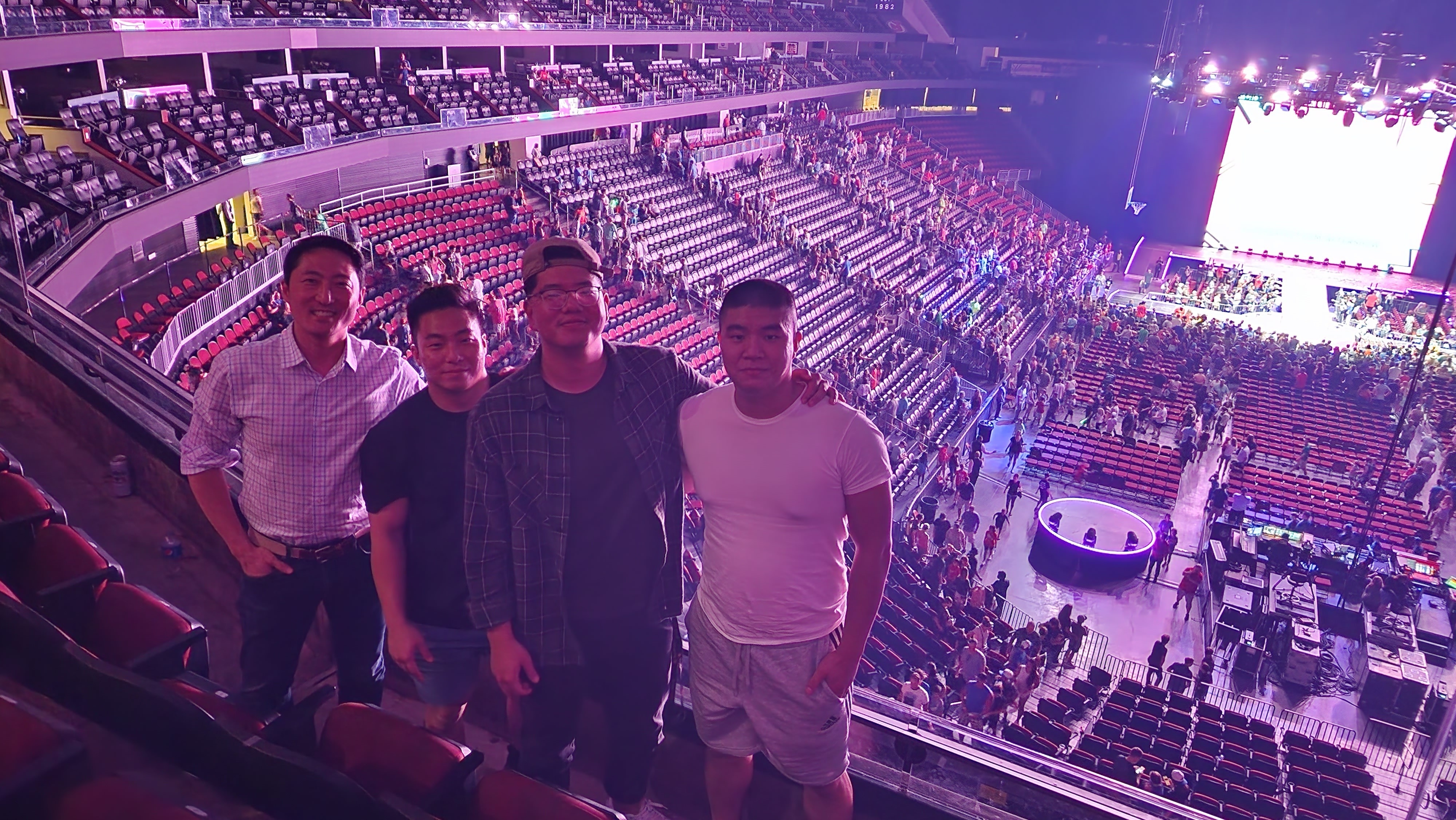 Dude Perfect: That's Happy Tour 2022