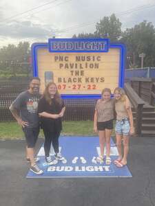 The Black Keys W/special Guest Band of Horses-the Dropout Boogie Tour