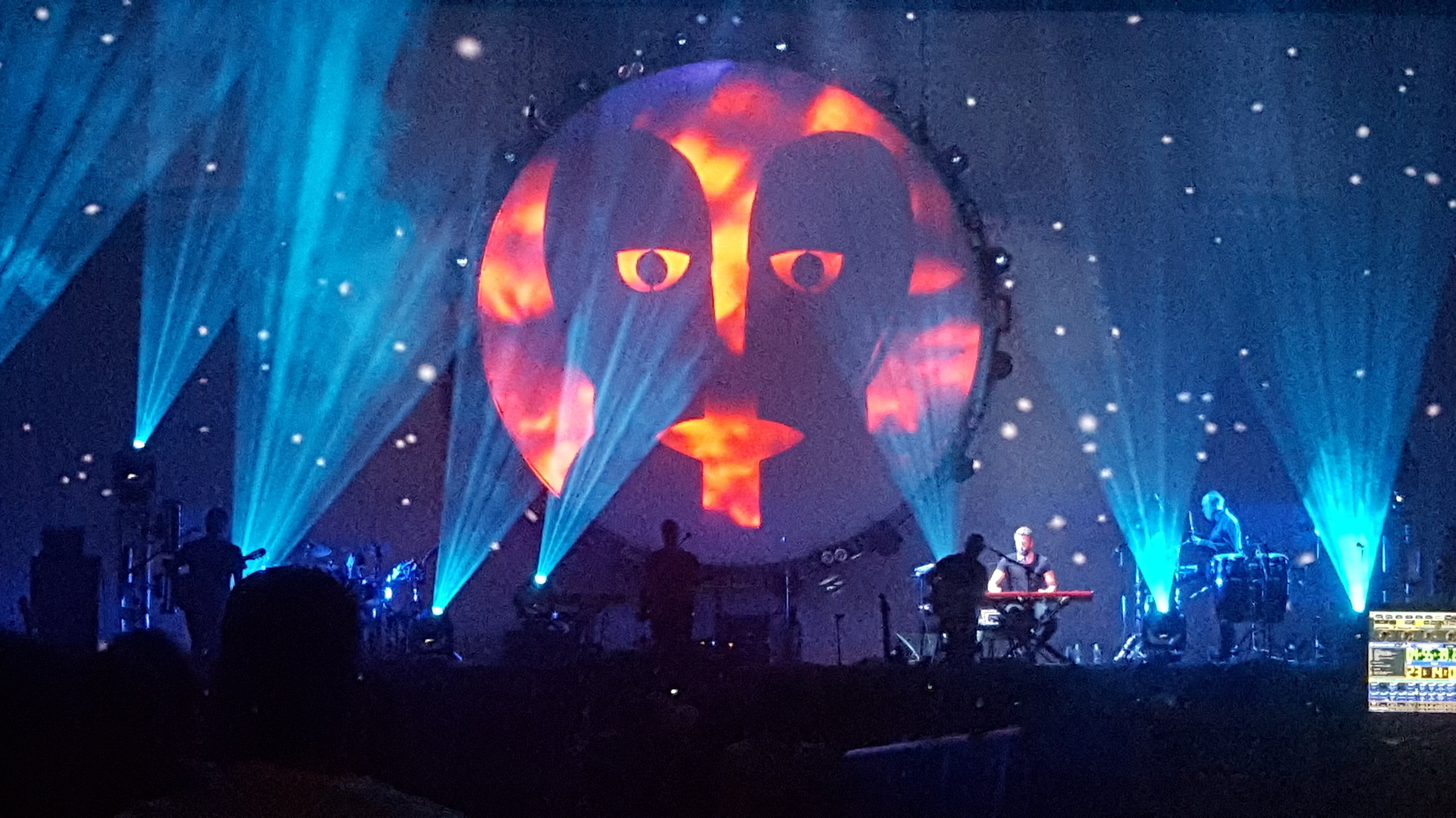 Brit Floyd - the Worlds Greatest Pink Floyd Show - Space and Time Continuum World Tour 2016