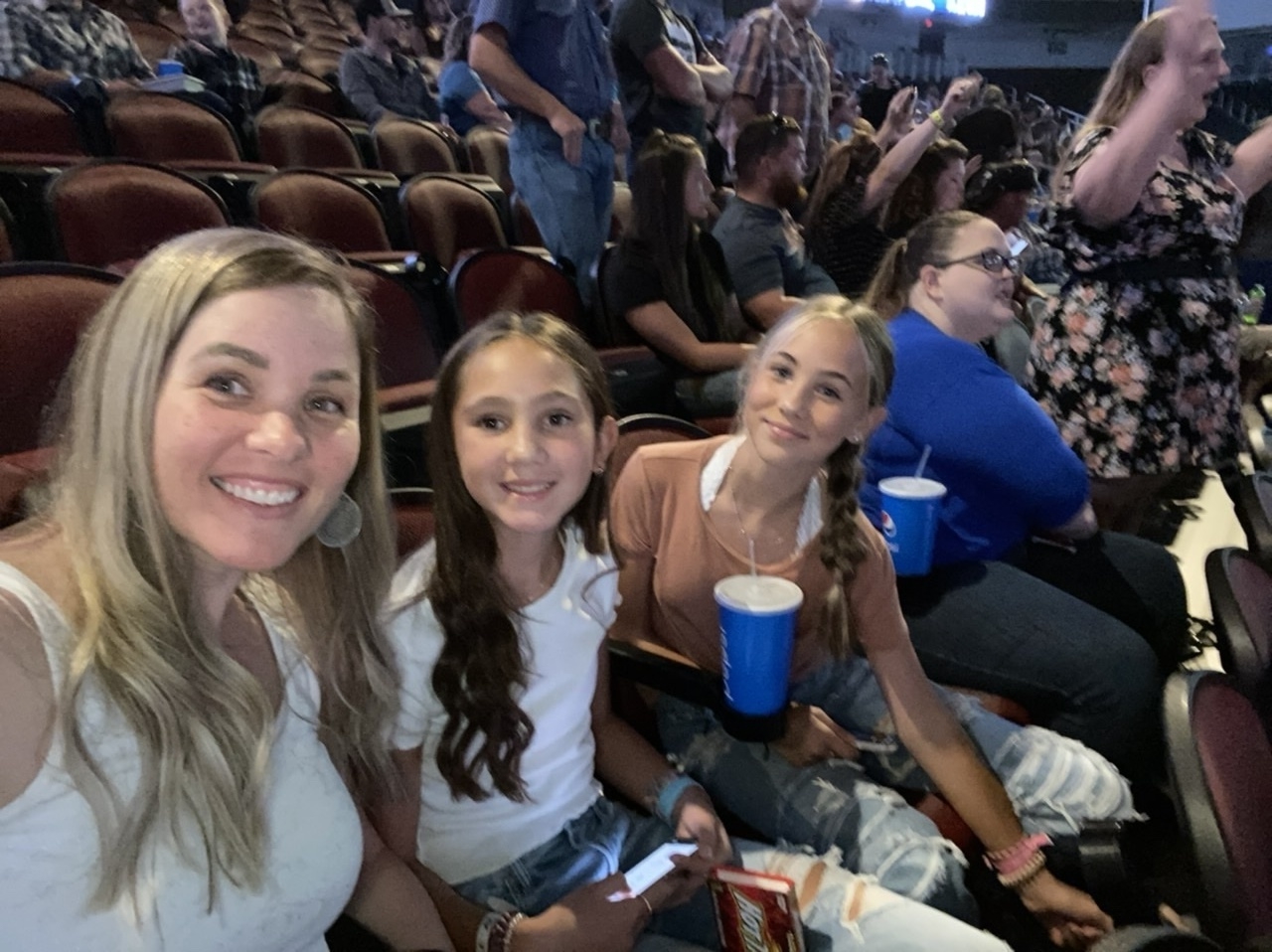 Dierks Bentley: Beers on Me Tour 2022