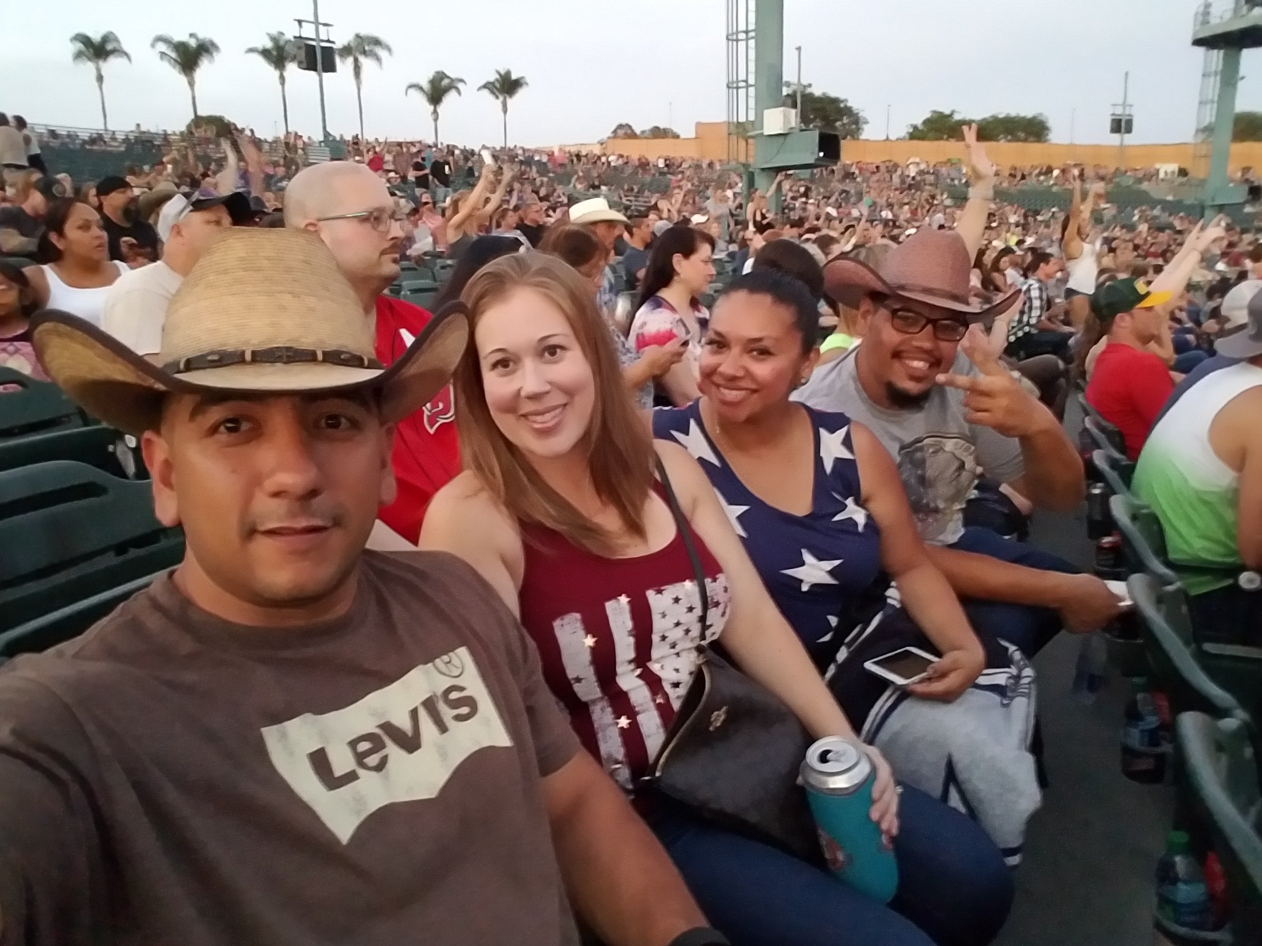 Brantley Gilbert: Take It Outside Tour With Special Guest Justin Moorecolt Ford
