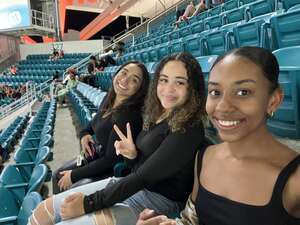 Miami Hurricanes - NCAA Football vs Pittsburgh Panthers