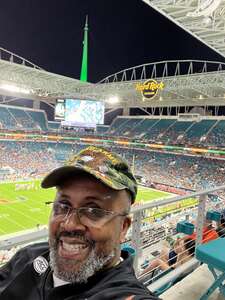 Miami Hurricanes - NCAA Football vs Pittsburgh Panthers