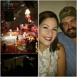 Brad Paisley - Life Amplified World Tour With Special Guests Tyler Farr and Maddie and Tae