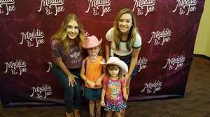 Brad Paisley - Life Amplified World Tour With Special Guests Tyler Farr and Maddie and Tae