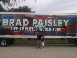 Brad Paisley - Life Amplified World Tour With Special Guests Tyler Farr and Maddie and Tae