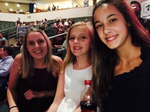 Brad Paisley - Life Amplified World Tour With Special Guests Tyler Farr and Maddie and Tae