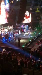 Brad Paisley - Life Amplified World Tour With Special Guests Tyler Farr and Maddie and Tae