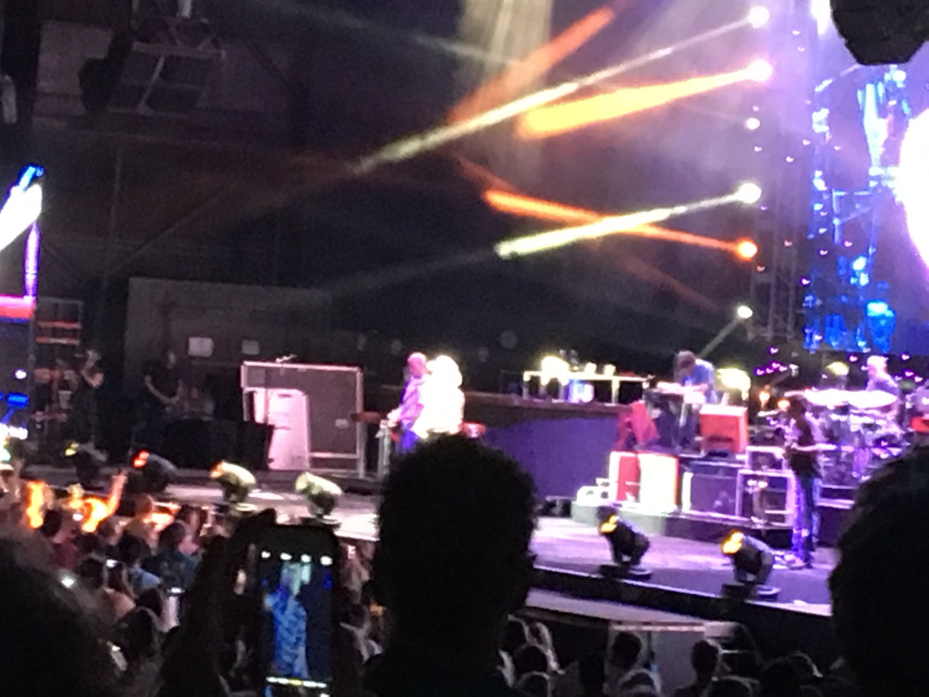 Brad Paisley: Life Amplified World Tour With Special Guest Tyler Farr, Maddie and Tae