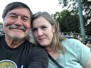 Zac Brown Band: Out in the Middle Tour