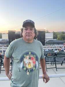 Zac Brown Band: Out in the Middle Tour