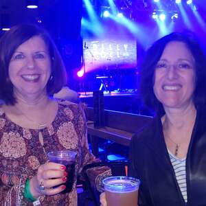 Jodie attended Celebrating Billy Joel - a World Class Tribute to America's Piano Man on Sep 20th 2022 via VetTix 