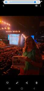 Dawn attended An Evening With Michael Buble on Sep 20th 2022 via VetTix 