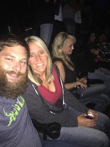 Carrie Underwood - the Storyteller Tour- Stories in the Round With Special Guest Easton Corbin and the Swon Brothers