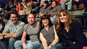 Carrie Underwood - the Storyteller Tour- Stories in the Round With Special Guest Easton Corbin and the Swon Brothers