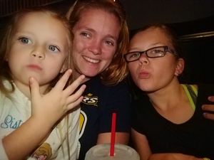 Carrie Underwood - the Storyteller Tour- Stories in the Round With Special Guest Easton Corbin and the Swon Brothers