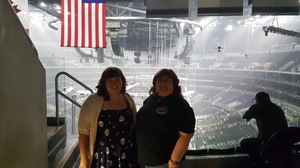 Carrie Underwood - the Storyteller Tour- Stories in the Round With Special Guest Easton Corbin and the Swon Brothers