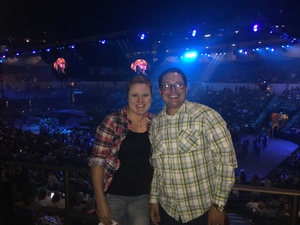 Carrie Underwood - the Storyteller Tour- Stories in the Round With Special Guest Easton Corbin and the Swon Brothers