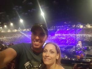 Carrie Underwood - the Storyteller Tour- Stories in the Round With Special Guest Easton Corbin and the Swon Brothers