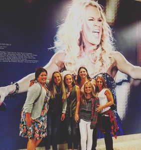 Carrie Underwood - the Storyteller Tour- Stories in the Round With Special Guest Easton Corbin and the Swon Brothers