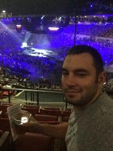 Carrie Underwood - the Storyteller Tour- Stories in the Round With Special Guest Easton Corbin and the Swon Brothers