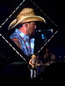 Jason Aldean: Six String Circus Tour 2016