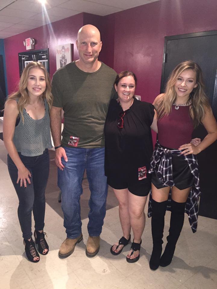 Brad Paisley: Life Amplified World Tour With Special Guest Tyler Farr, Maddie and Tae