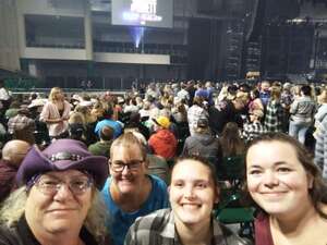 Thomas Rhett: Bring the Bar to You Tour