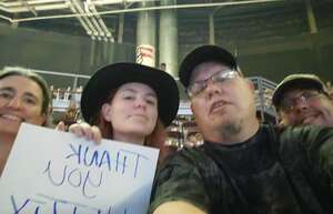 Thomas Rhett: Bring the Bar to You Tour