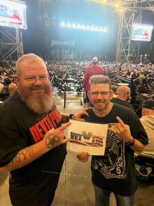 Rock 100. 5 Presents Five Finger Death Punch