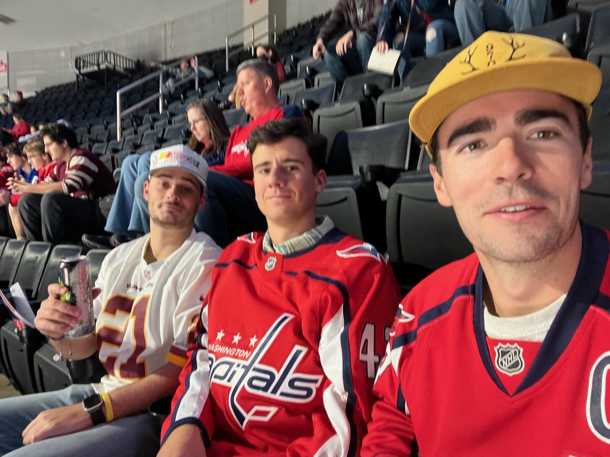 Washington Capitals - NHL vs Vancouver Canucks