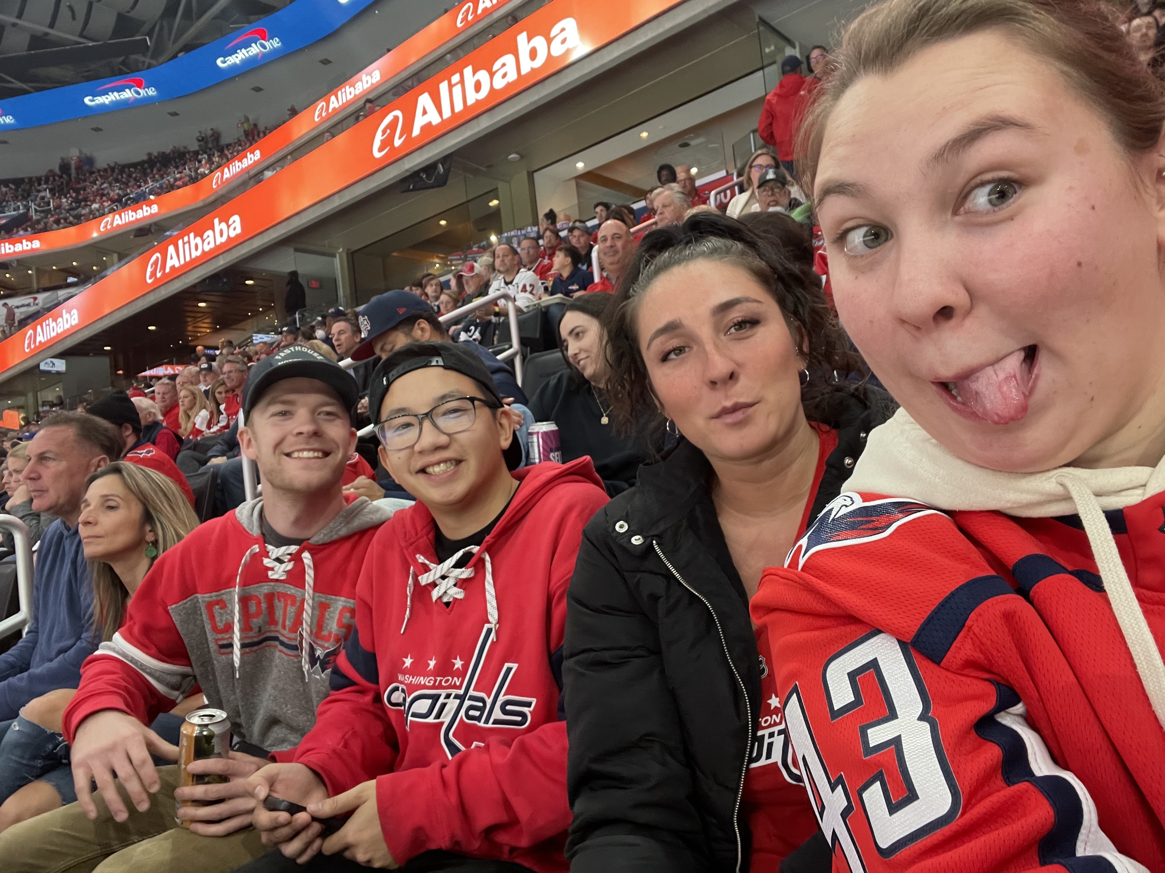 Washington Capitals - NHL vs Vancouver Canucks