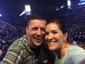 Blake Shelton: Presented by Gildan With Special Guest Raelynn