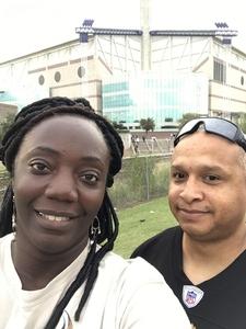 Notre Dame Fighting Irish vs. Army Black Knights - NCAA - Shamrock Series