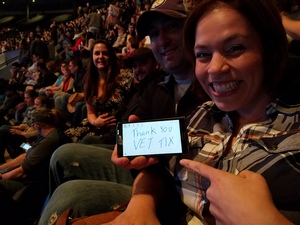 Carrie Underwood - the Storyteller Tour- Stories in the Round With Special Guest Easton Corbin and the Swon Brothers